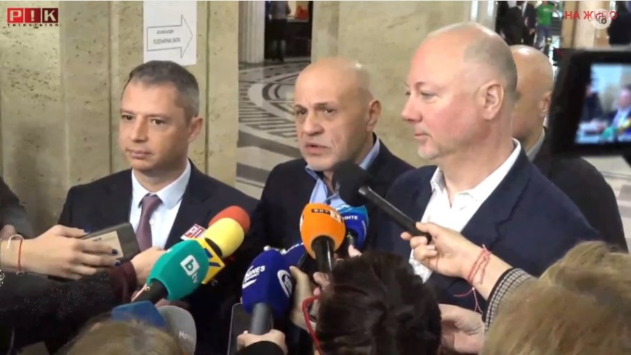 ПИК TV! ГЕРБ след жребия в ЦИК: От 2 години сме жертва на неуспешни експерименти, организирани от лаборанти със съмнителна експертиза (ВИДЕО)