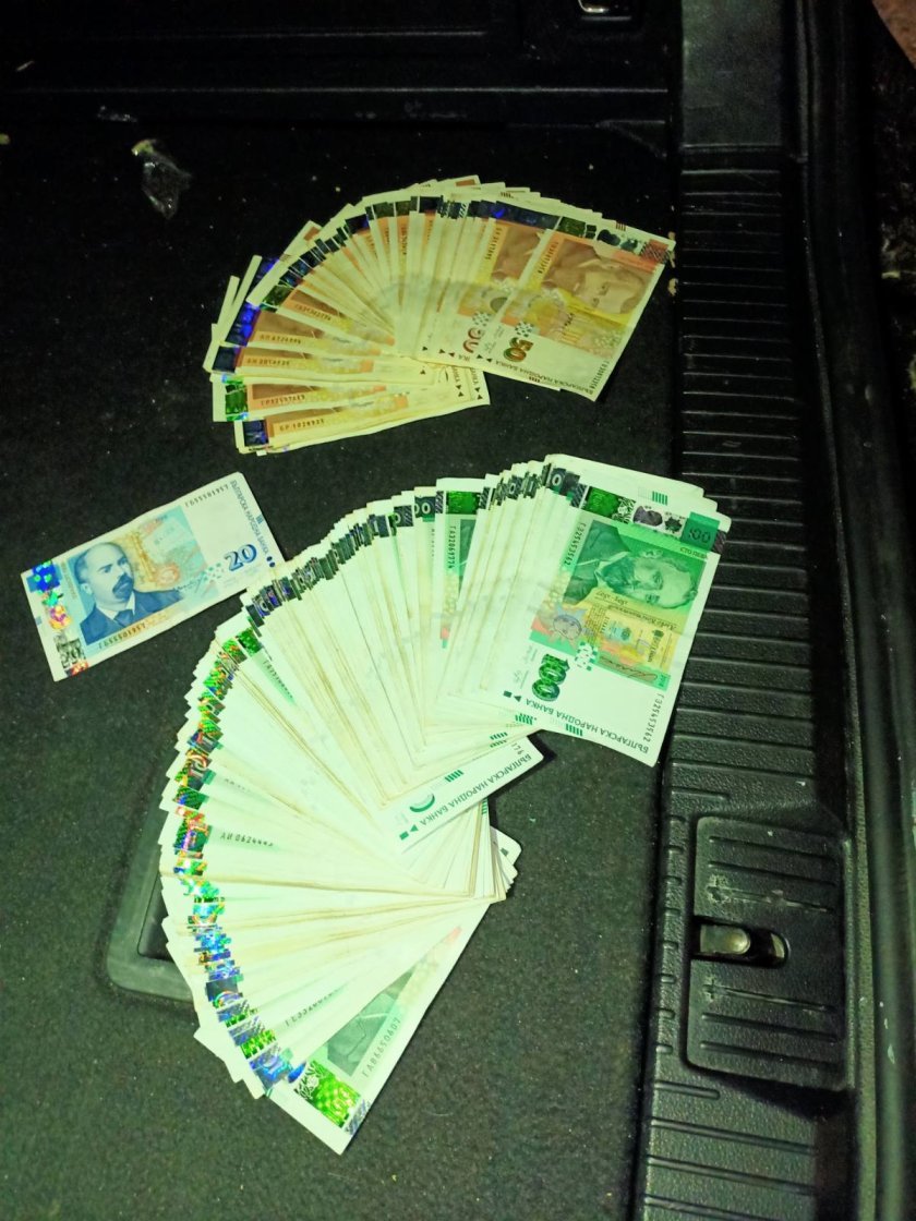 Спипаха наркодилър със 100 бона и кокаин в Петрич