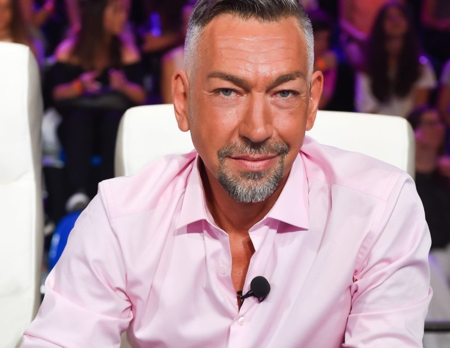 Помните ли Заки? Не е за вярване къде отиде след Х Фактор