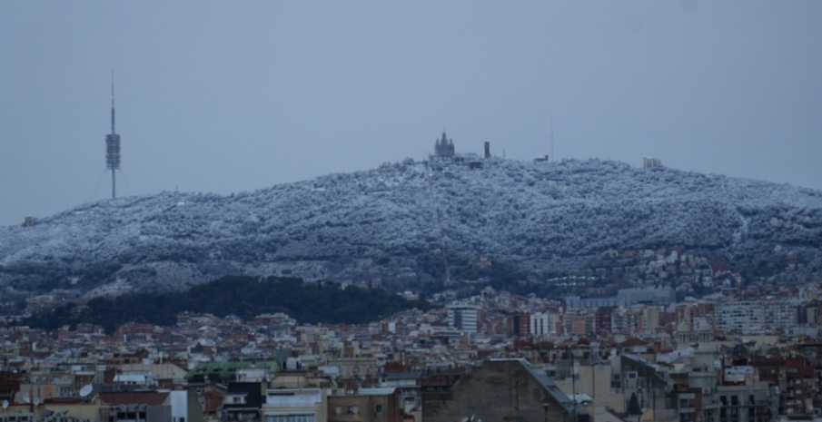 Сняг натрупа в Барселона, бурята Жулиет връхлетя Испания (ВИДЕО/СНИМКИ)