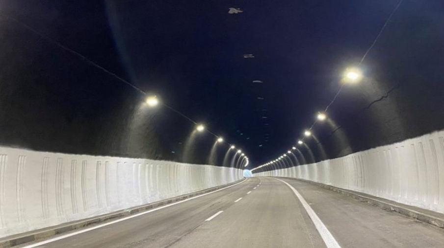 Утре ограничават движението в тръбата за Бургас на тунел Траянови врата на АМ Тракия