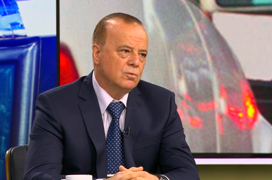 Бивш шеф на КАТ: Ако има електронни шофьорски книжки, ще се хващат по-лесно водачите с фалшиви документи