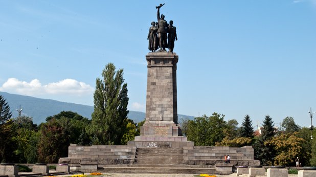 Първа стъпка към премахването на Паметника на Съветската армия в София