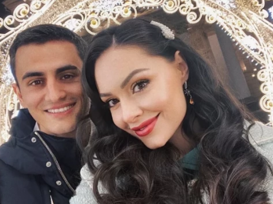 Миската Радост Тодорова меси баница в Кипър: За кого ли?