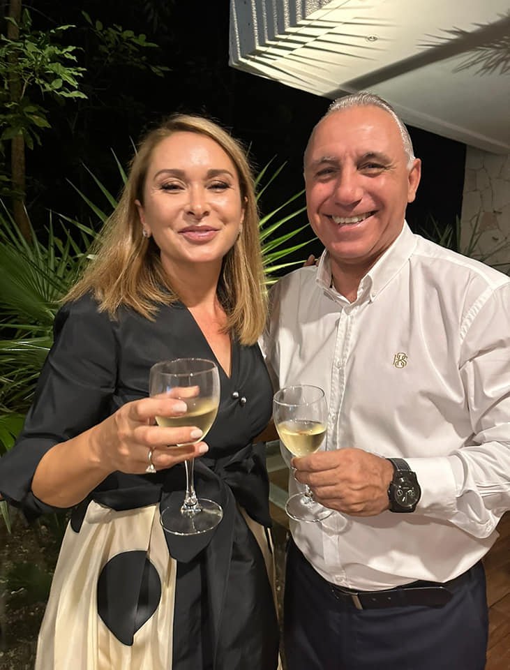 Христо Стоичков: Днес мъжете козируваме мирно пред нашите цветя