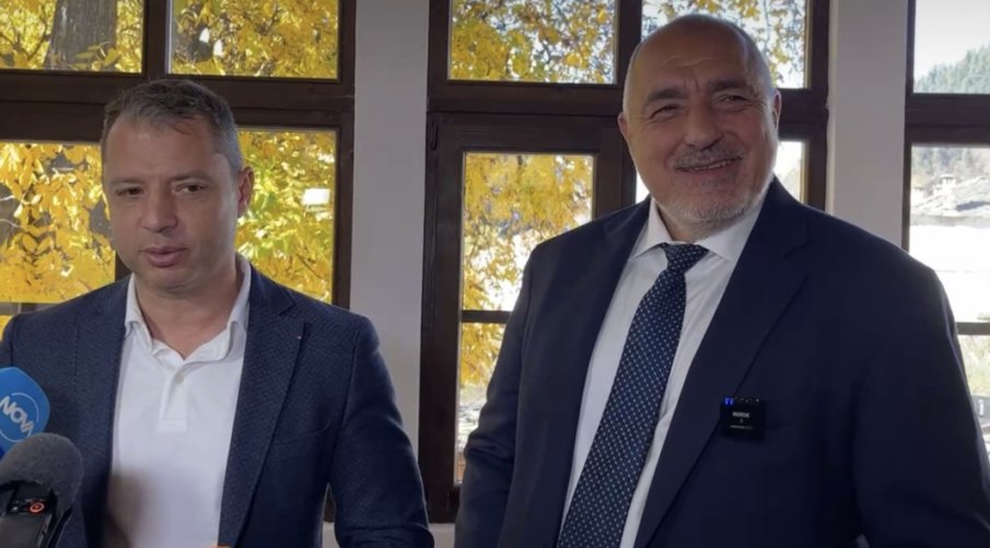 Бойко Борисов поздрави Делян Добрев за престижно отличие