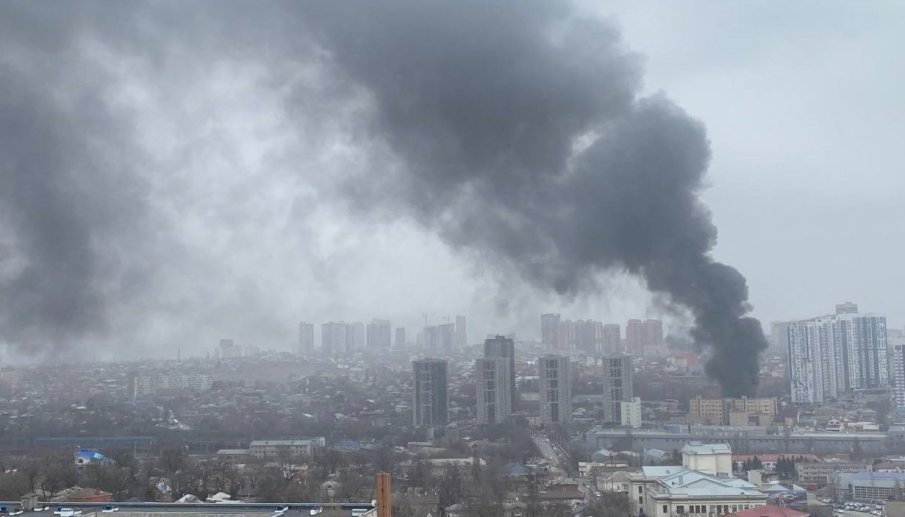 Взрив и пожар избухнаха в сграда на руската ФСС