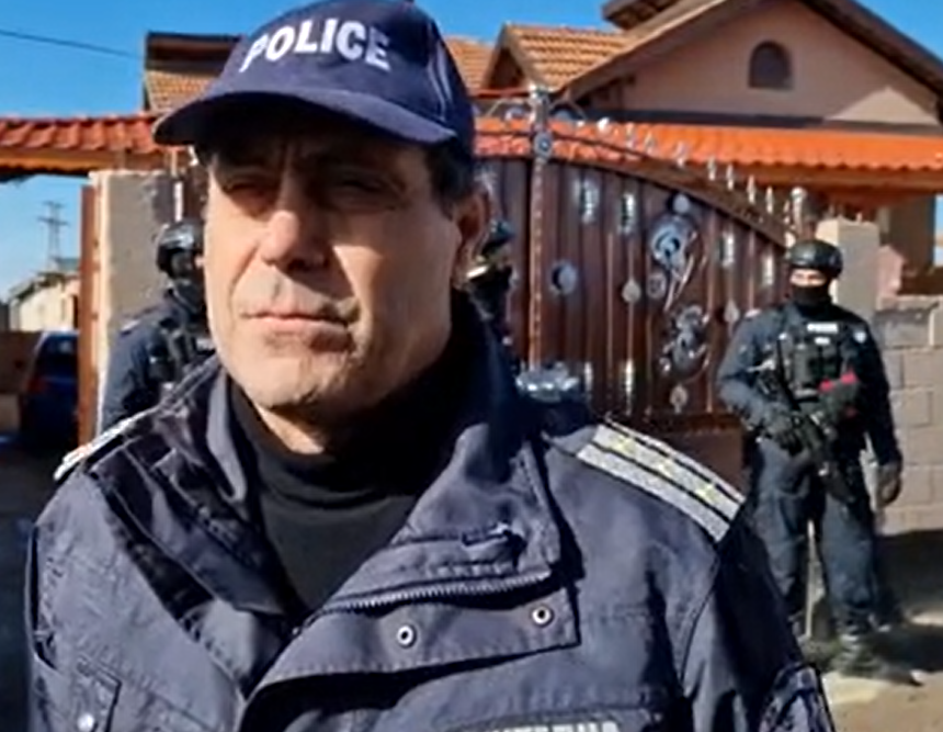 Акция срещу купения вот в Сливенско: Иззеха списъци с имена и голяма сума пари (СНИМКИ)