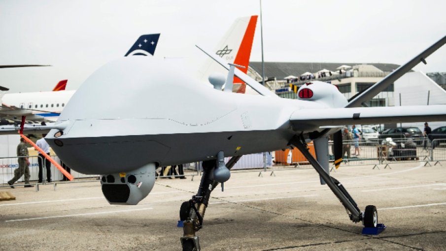 САЩ спират полетите на стратегически дронове над Черно море