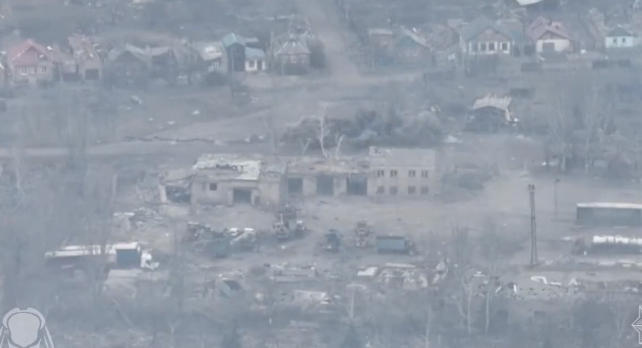 Пригожин не спира да бие тревога за Бахмут, Си Дзинпин не угоди на Путин (ВИДЕО)