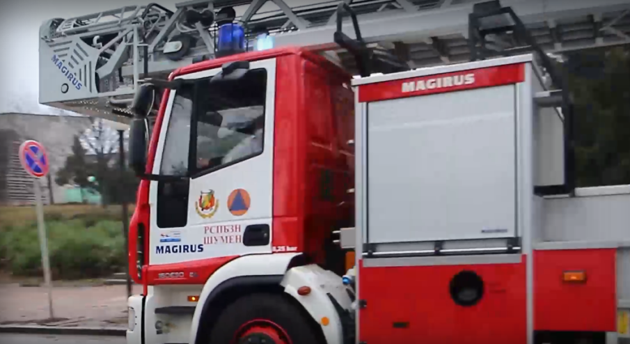 Кола изгоря на магистрала „Хемус“