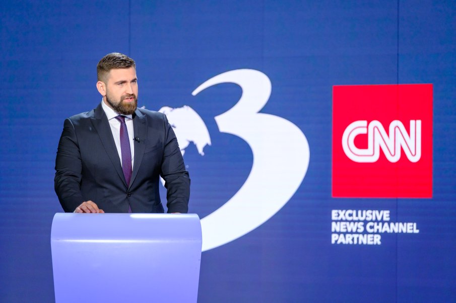 Андрей Новаков пред CNN: България е на път да загуби поне половината от парите по Плана за възстановяване