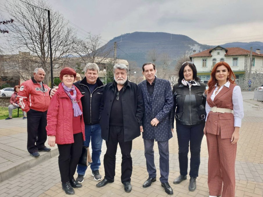 Вежди Рашидов в Кричим: Да спрем съсипията на България (СНИМКИ)