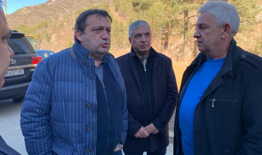 Министър Шишков ще инспектира пътя Видин - Ботевград