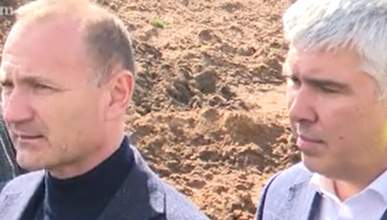 Министър Росен Христов обещава България да получава от догодина 1 млрд. куб. метра газ от терминала в Александруполис 