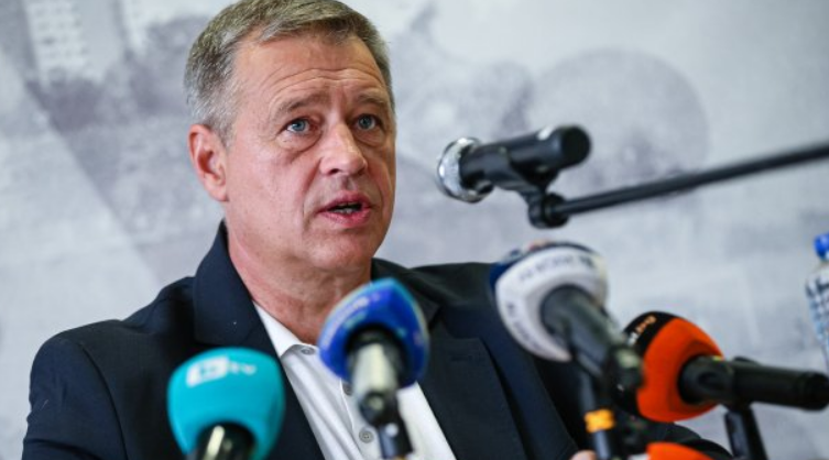 ГОРЕЩА ТЕМА: Ще има ли нов директор в Левски?