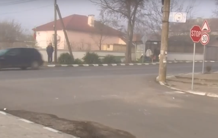 Жителите на ямболско село излизат на протест след опасен инцидент