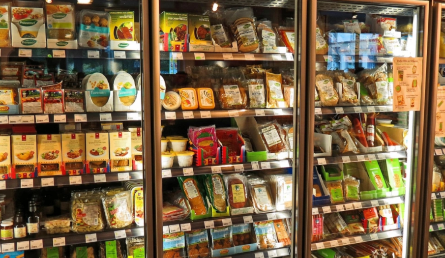 ГОРЕЩА ТЕМА: Ще поевтинеят ли храните?