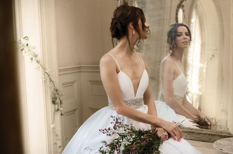 Учат на табиети кандидат-младоженци в Училище за булки