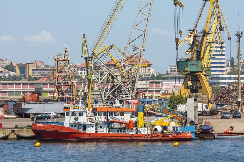 Румънците освободиха и другите два български риболовни кораби от Констанца