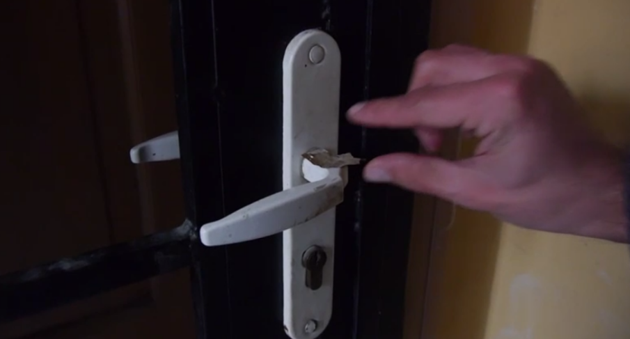 Задържаха криминално проявен мъж за серия кражби в Сливен