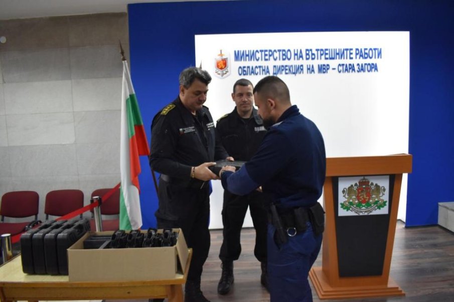Полицията в Стара Загора получи нови и по-модерни оръжия