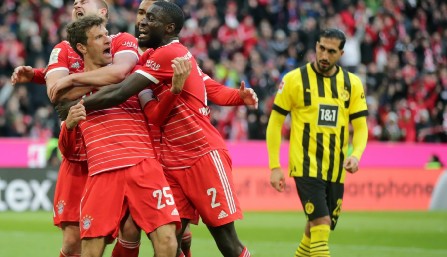 Легенди на Байерн се хванаха гуша за гуша