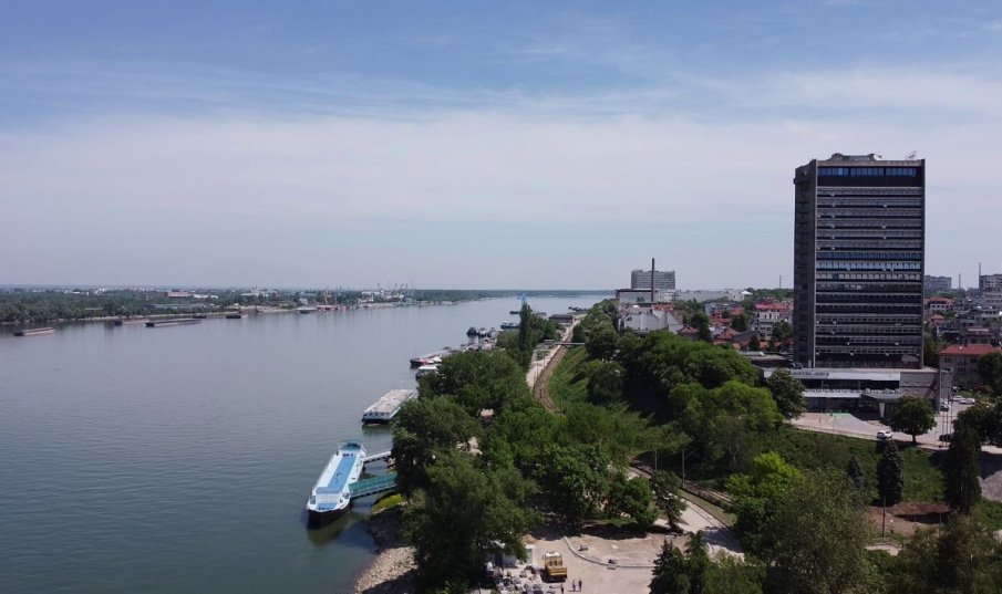 Започват да пръскат срещу кърлежи и комари в Русе