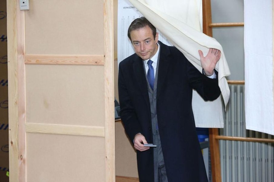 Белгийски кмет бил мишената на джихадистката група с български участник