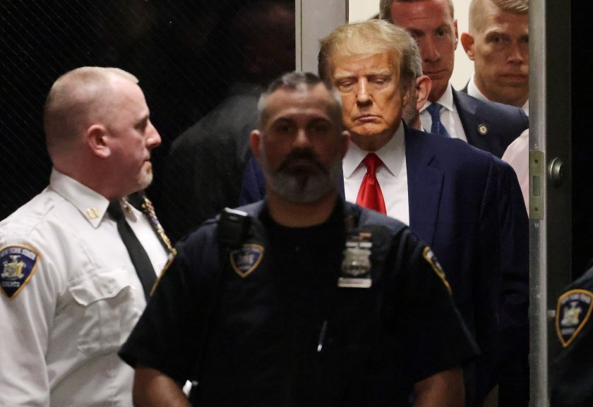 Федерални прокурори обясняват защо е разследван Доналд Тръмп