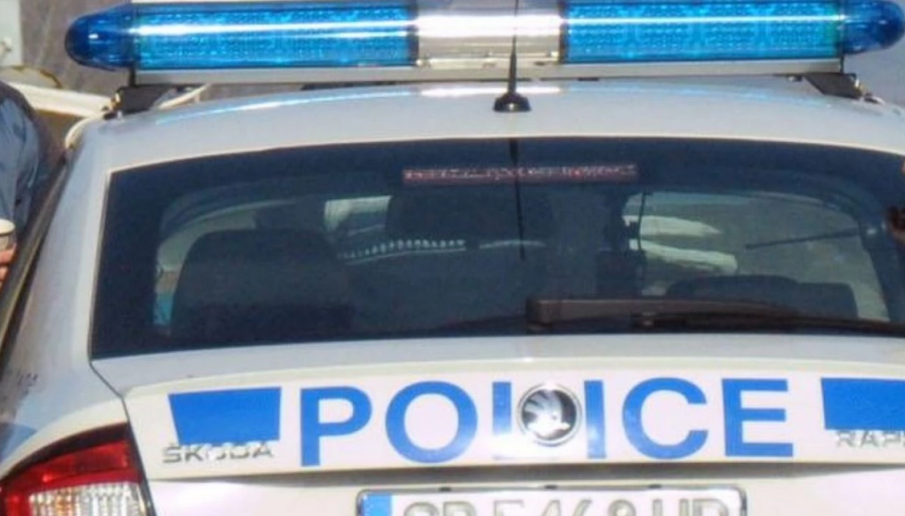 Заловиха мъж с голямо количество наркотици (СНИМКИ)