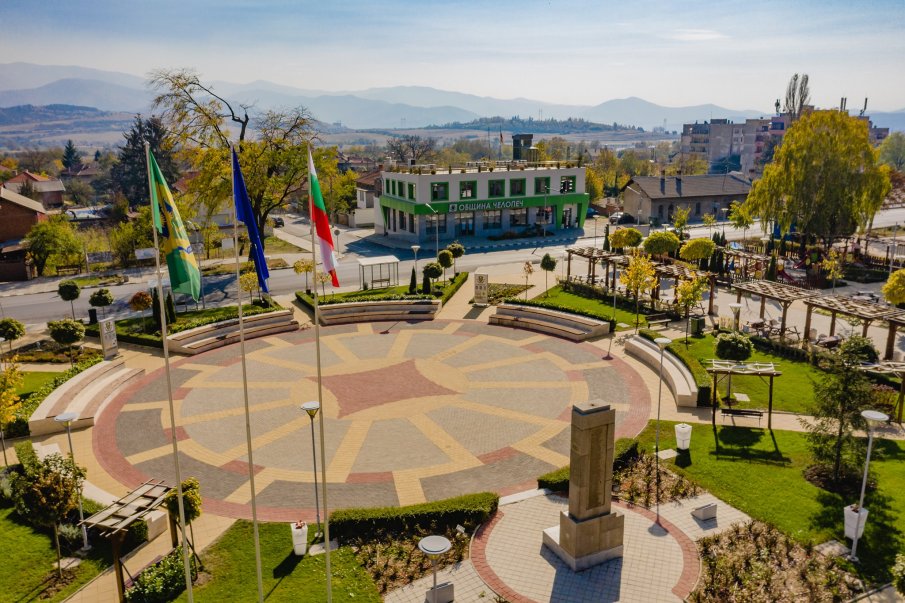 Село с 1776 жители е №1 по заплати в България