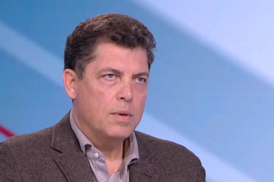 Милен Велчев: Почнем ли да харчим безразсъдно, ни чака гръцкият сценарий