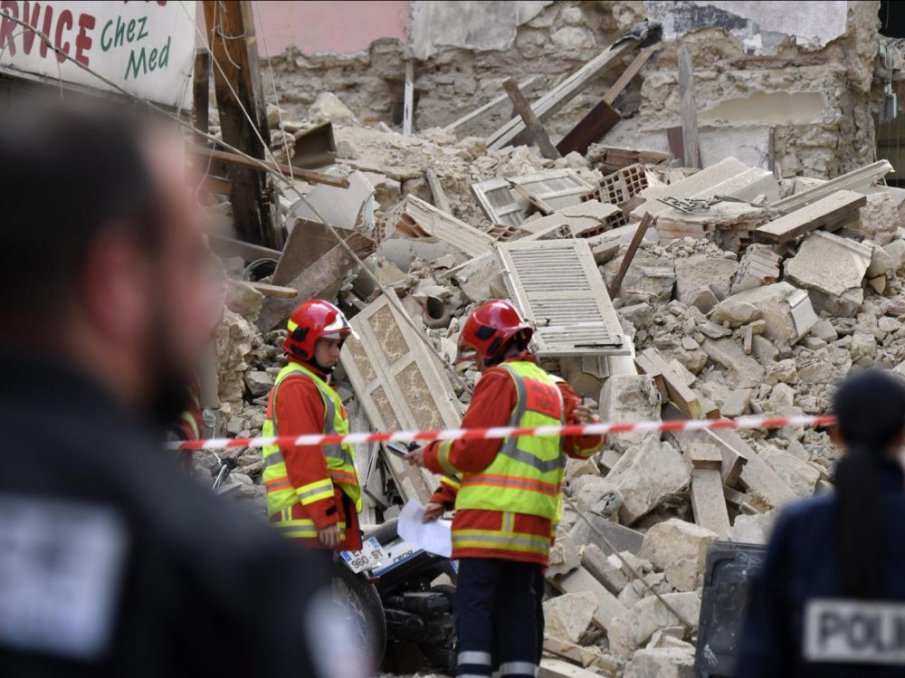 Продължава търсенето на оцелели след експлозията в Марсилия