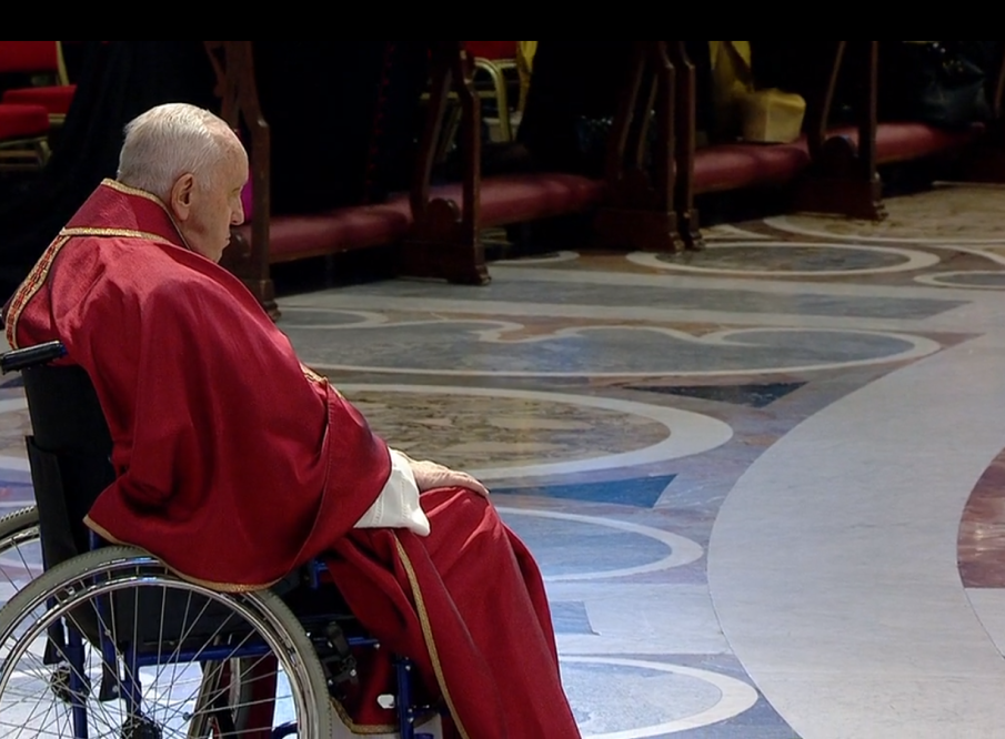 Папа Франциск пропусна процесията на Разпети петък (ВИДЕО)