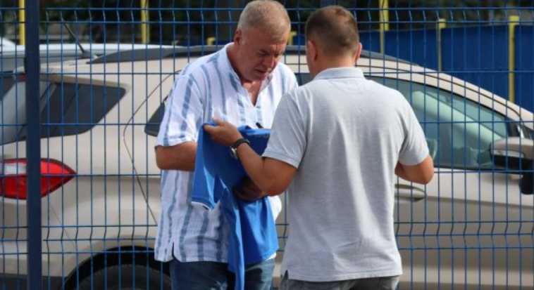 Край на сагата! Сираков каза кой ще води Левски до лятото