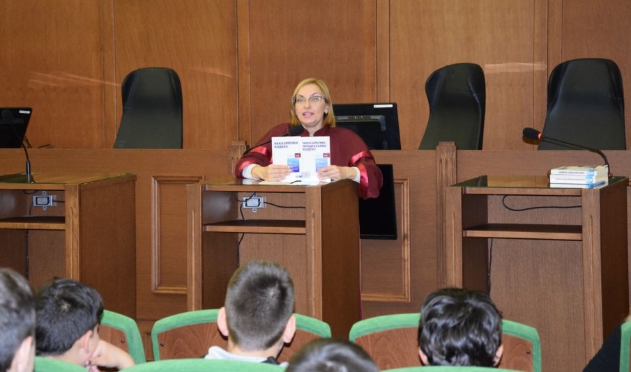 Ученици гостуваха на Софийската районна прокуратура (СНИМКИ)