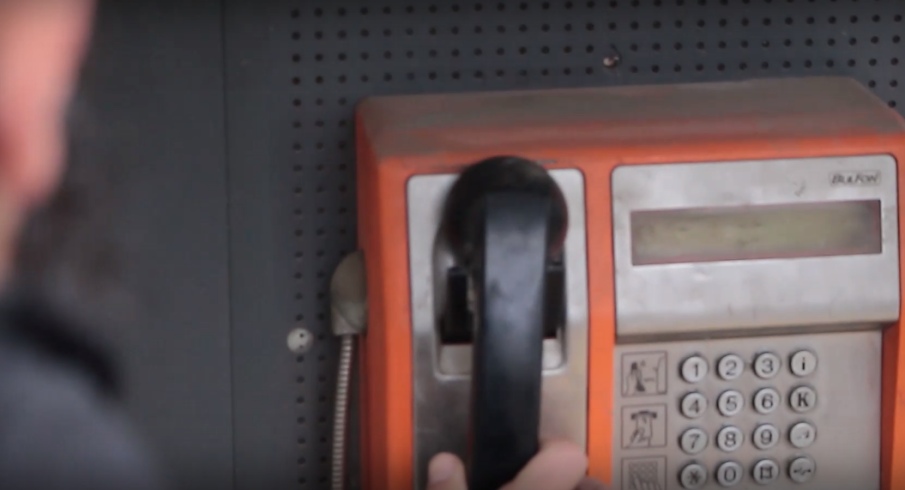 Възрастна жена даде 2000 лв. в плик на ало измамници