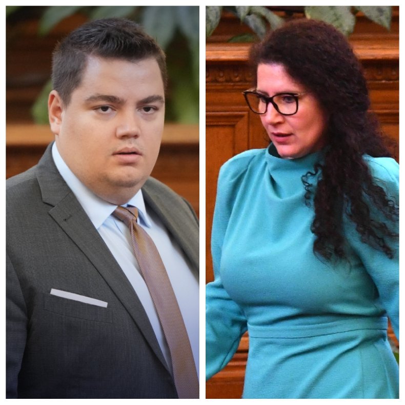 СЕИР В ПАРЛАМЕНТА: Стою Стоев с мерак за шеф, но с обноски нулеви! Проекто-председателят на правната комисия аха да погълне Калина Константинова (СНИМКИ/ВИДЕО)