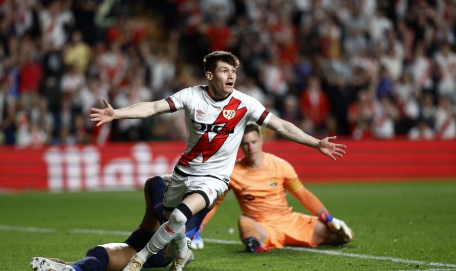 ШОК В МАДРИД: Райо повали Барса