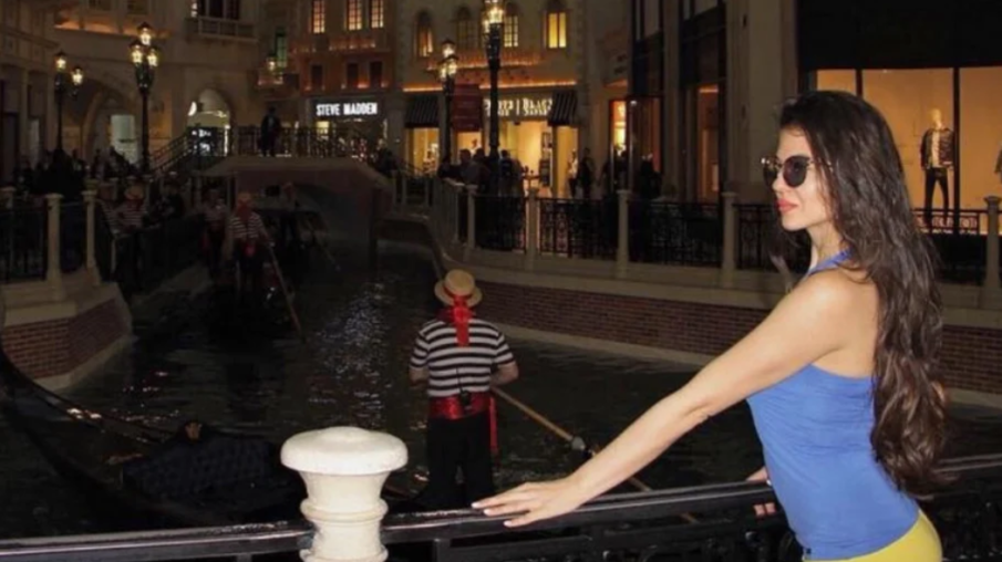 Райна се влюби до полуда, наслаждава се на греха