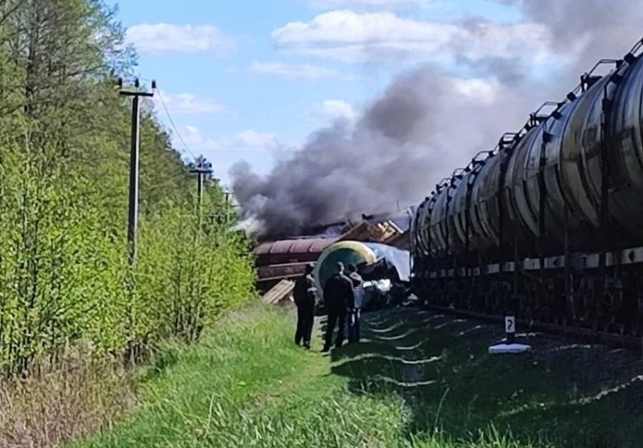 Влак се взриви в Русия