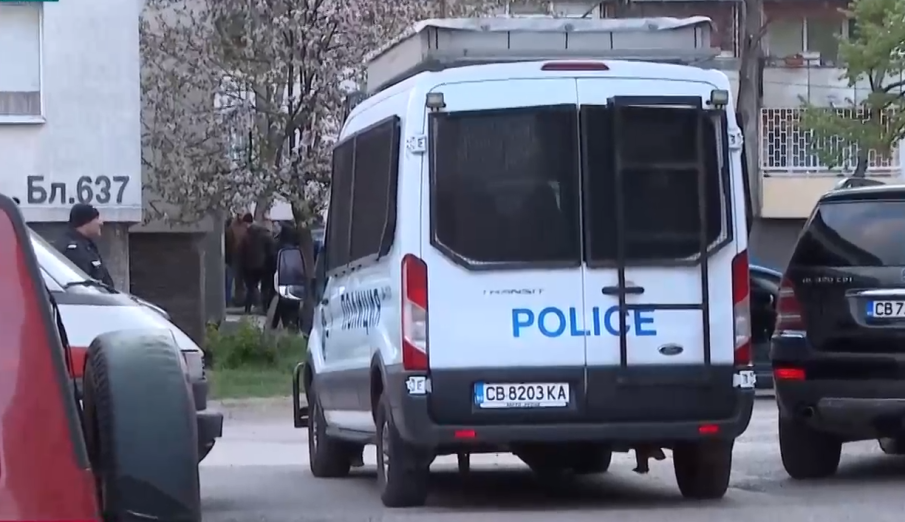 ПИК TV! Издирваният от Интерпол и задържан в „Люлин“ е с две присъди за три години и шест месеца затвор (ВИДЕО)