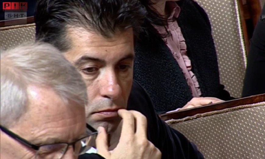 Кирил Петков туитва: България се нуждае от проевропейско правителство