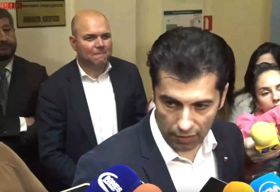 ПЪРВО В ПИК TV! Кирил Петков наруши мълчанието - ето кога ще обявят имената за премиер и министри: Няма да се съобразяваме с чужди графици (ВИДЕО)