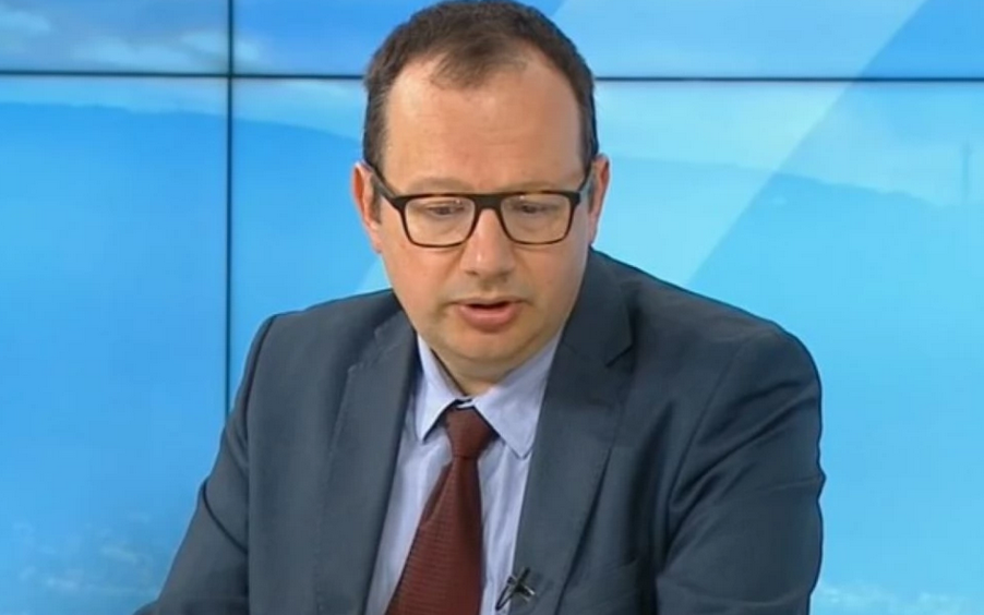 Журналист коментира ужаса в Сърбия