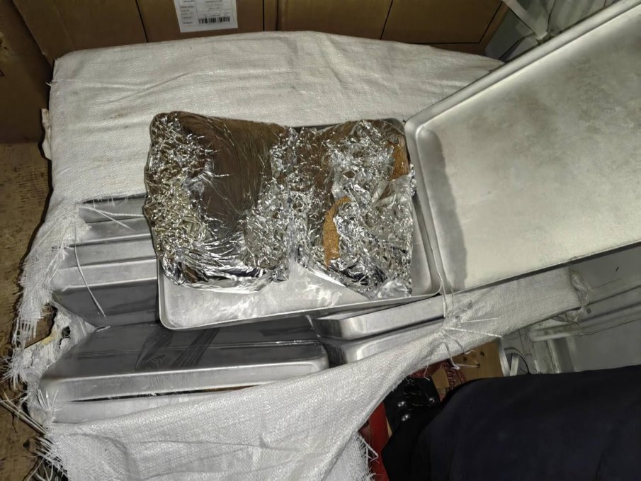 Прокуратурата обвини турски гражданин за държане на 3549 кутии цигари без акцизен бандерол и 70 кг тютюн за пушене