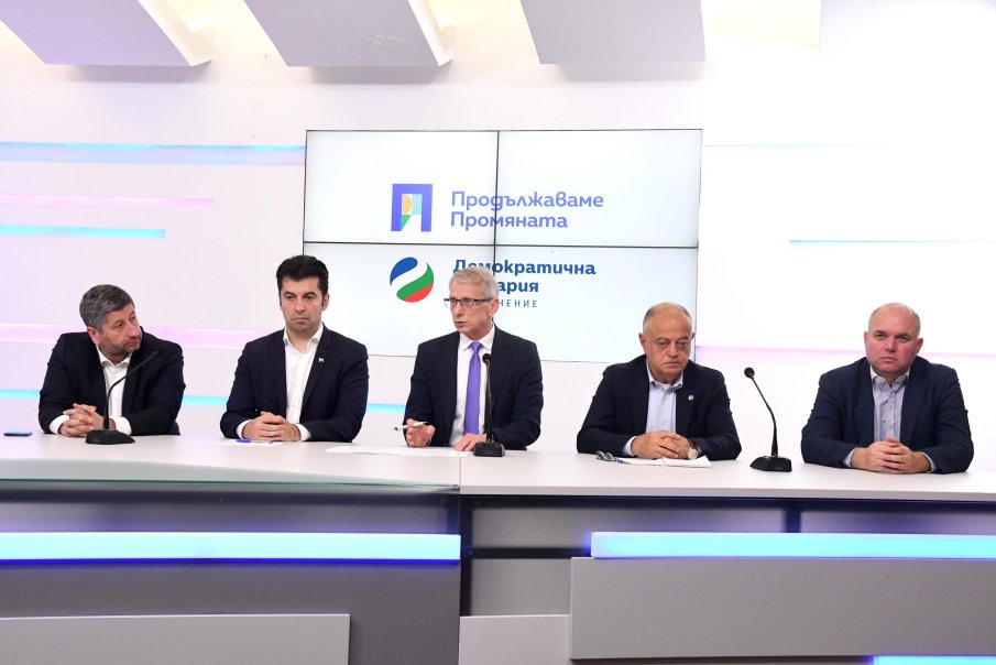 Алфа Рисърч: 60% от хората не смятат, че НС ще подкрепи предложения проектокабинет на ПП-ДБ