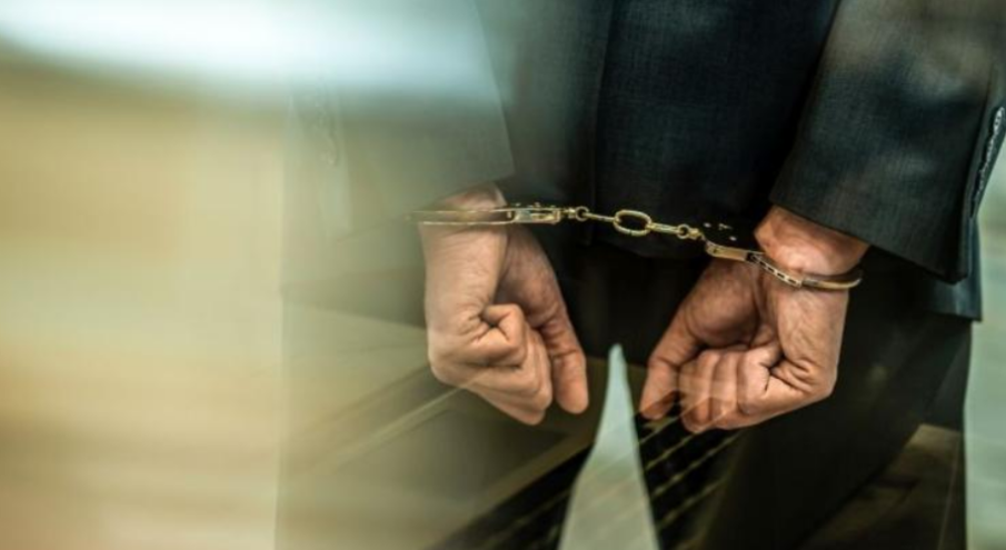 ОТ ПОСЛЕДНИТЕ МИНУТИ: Задържаха Сашо Чешкия в луксозен джип с фалшиви номера