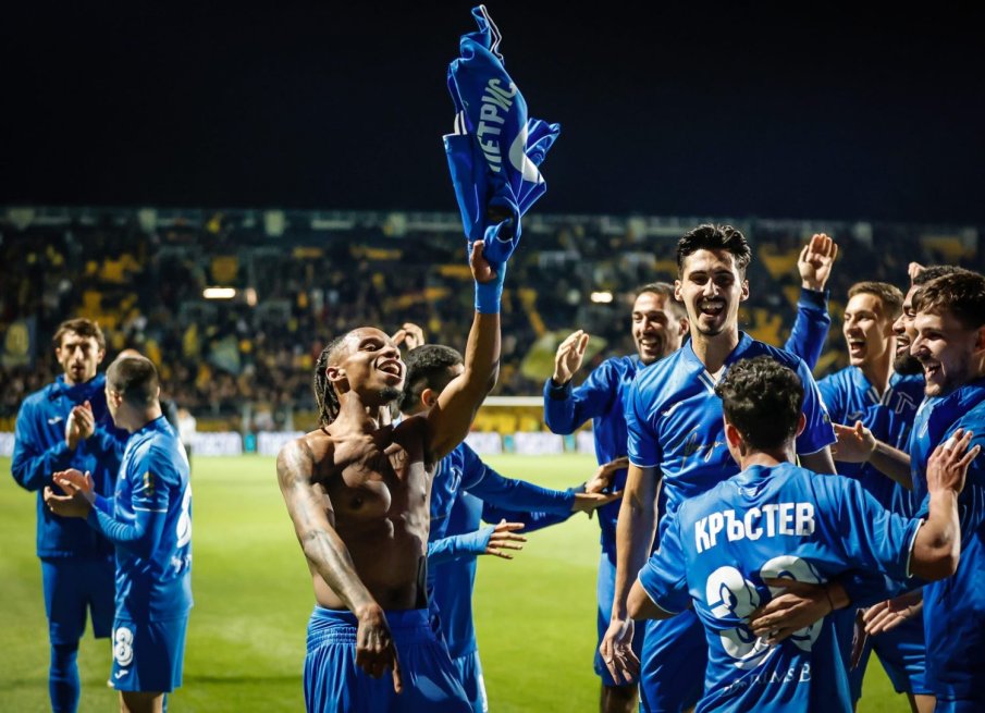 БОМБА НА ГЕРЕНА: Левски кани известно име от чужбина за треньор